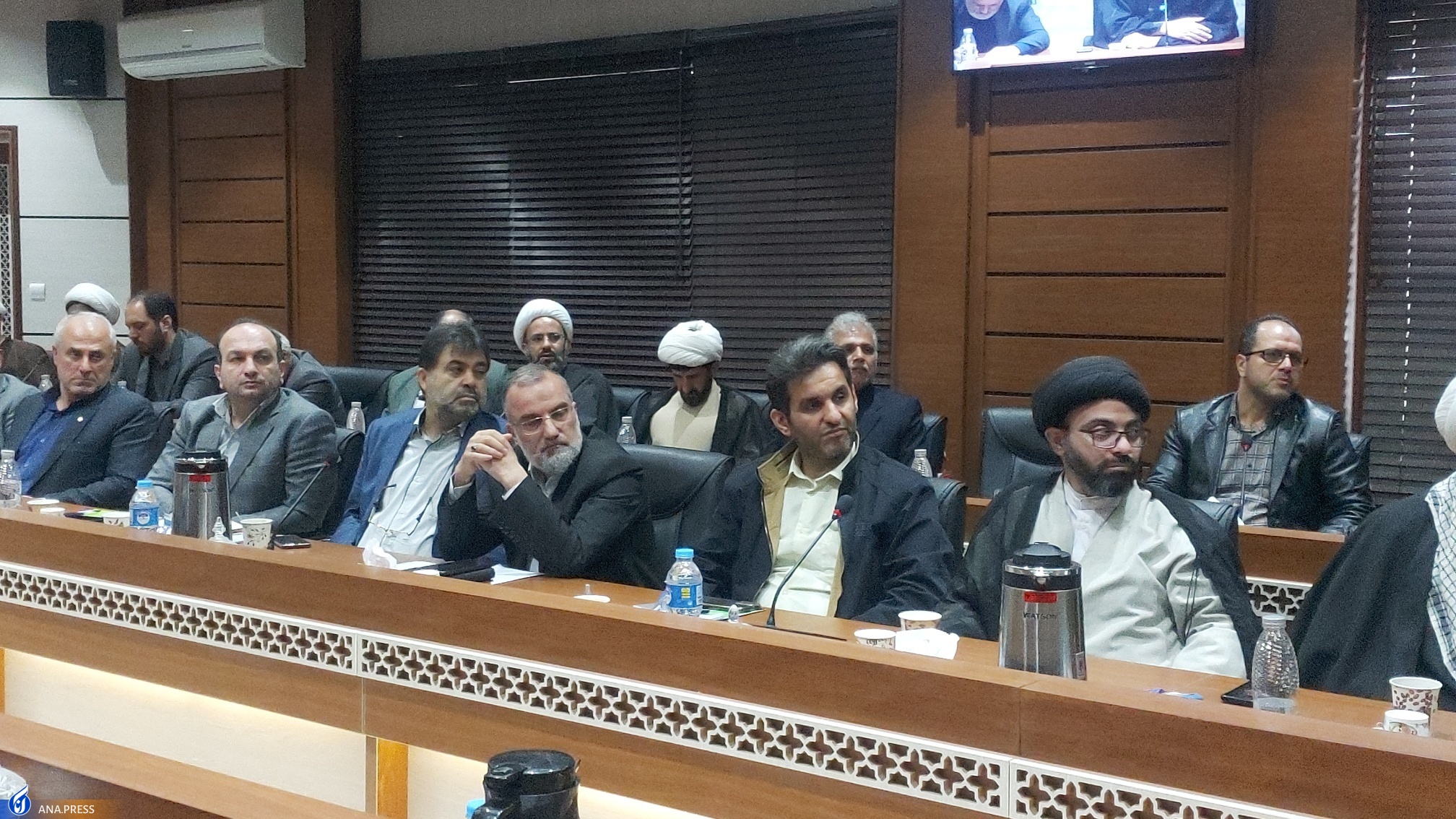 ارائه بیش از یکهزار مقاله به کنگره بینالمللی اندیشههای قرآنی امام خامنهای ارائه بیش از یکهزار مقاله به کنگره بینالمللی اندیشههای قرآنی امام خامنهای