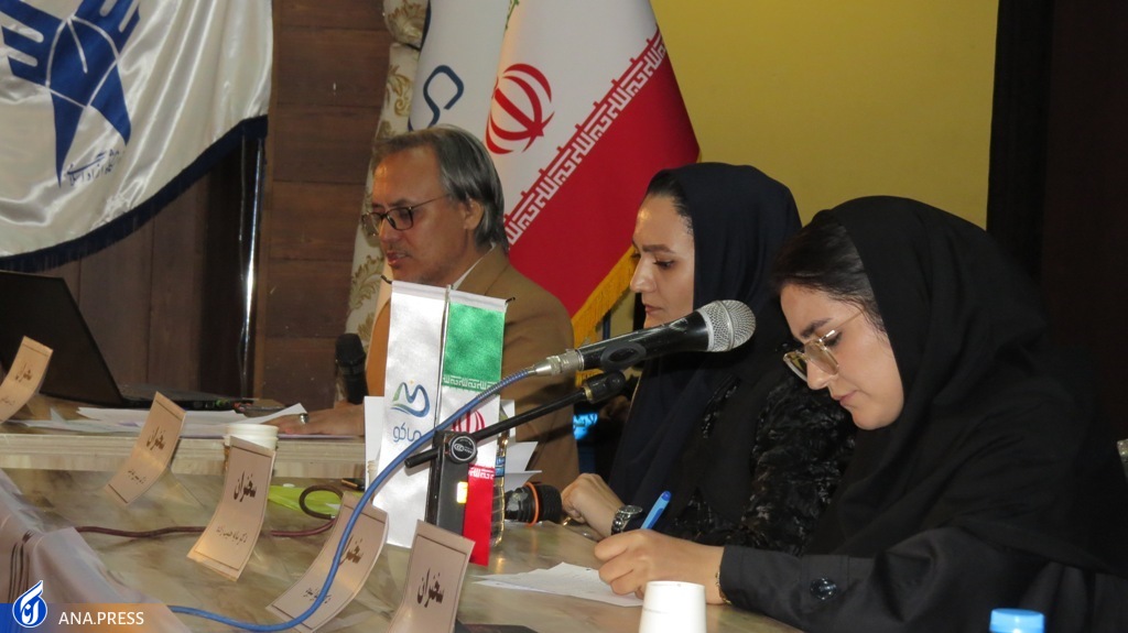 صنایع بزرگ را برای حضور در منطقه آزاد نقره&zwnj;داغ نکنیم