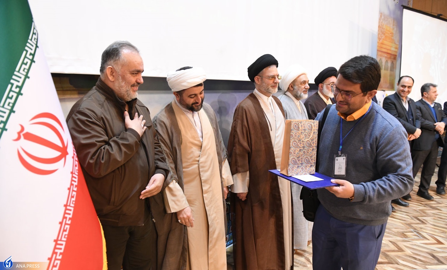 اختتامیه جشنواره علمی فرهنگی سیدالکریم و شیخ&zwnj;البلاد چگونه گذشت؟