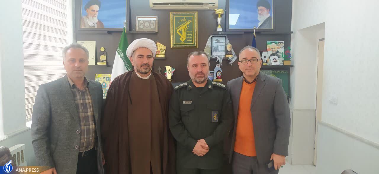 هراس دشمن از سپاه خلوص نیت و اتصال پاسداران به اهل بیت (ع) است هراس دشمن از سپاه خلوص نیت و اتصال پاسداران به اهل بیت (ع) است