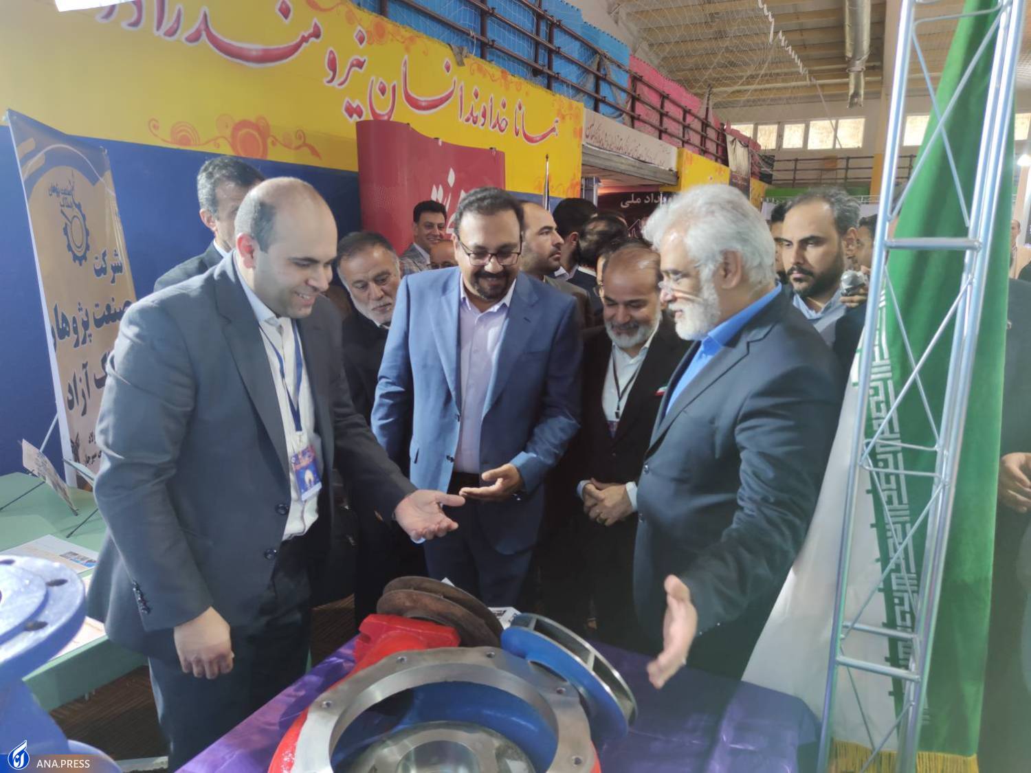 آغاز به کار نخستین نشست تخصصی حوزه نفت، گاز و پتروشیمی آغاز به کار نخستین نشست تخصصی حوزه نفت، گاز و پتروشیمی