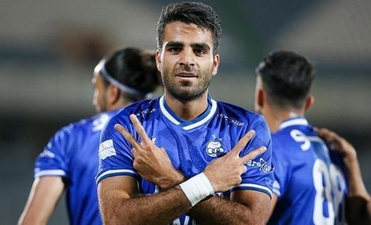 استقلال به دنبال مجوز بازی مرادمند