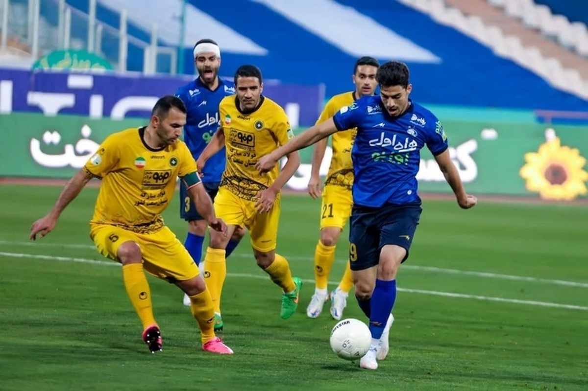 کلهر: جدال استقلال و سپاهان چنگی به دل نمی‌زند  پرسپولیس روز سختی در اصفهان خواهد داشت