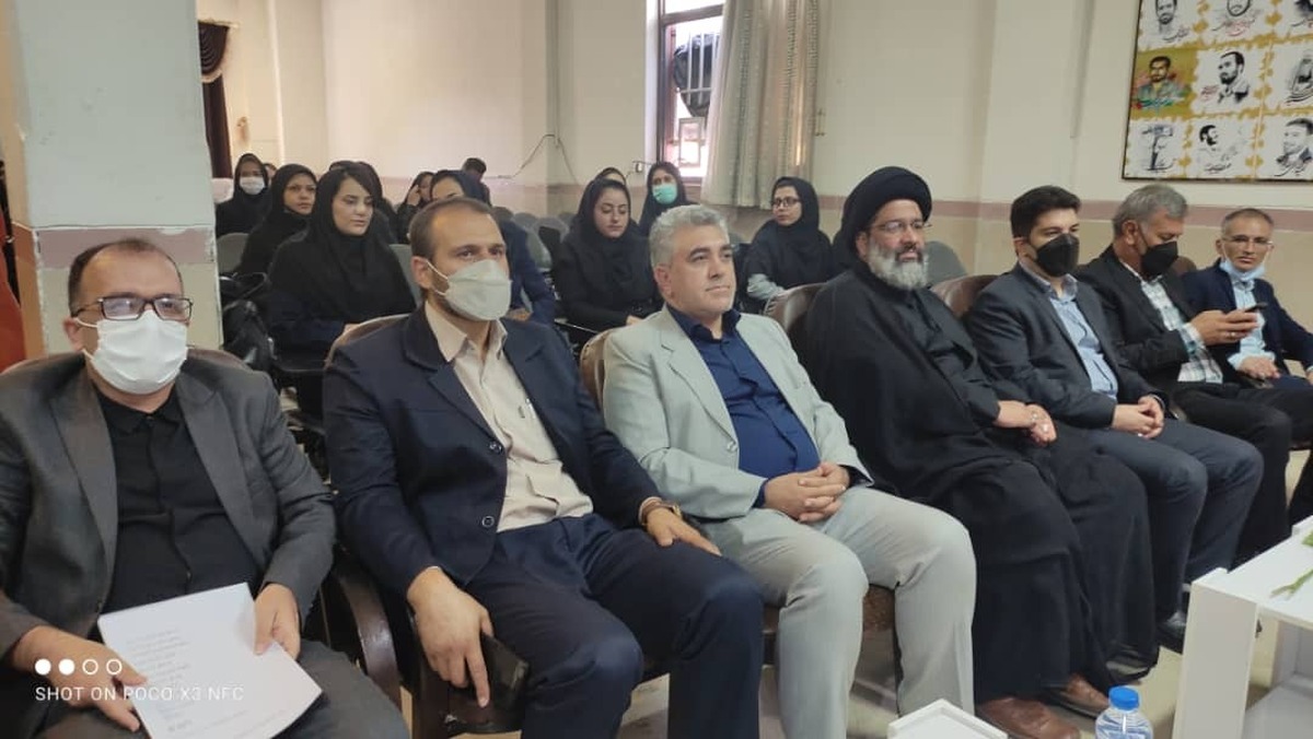 معلمان تحصیل توأم با تهذیب نفس را برای دانشآموزان فراهم کنند