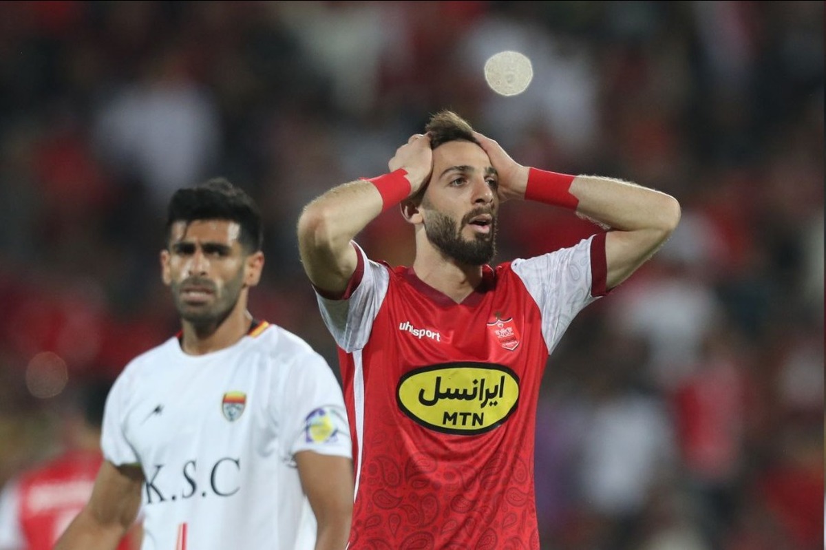 رافت: مهاجمان پرسپولیس یا استرس دارند یا حاشیه شعارها و توهینها کمکی به پرسپولیس نمیکند
