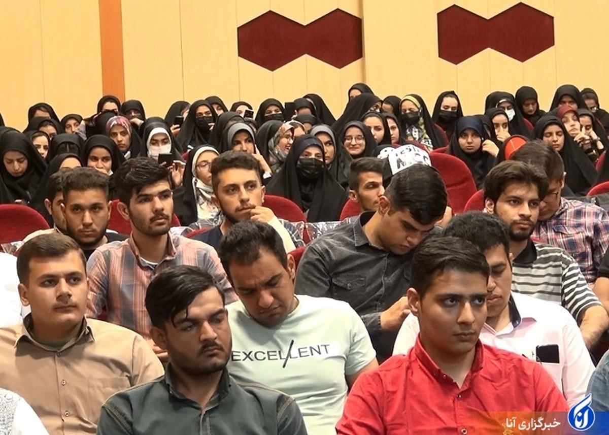 ثبتنام ۱۵ هزار دانشجو در دوره توانمندسازی دانشجویان