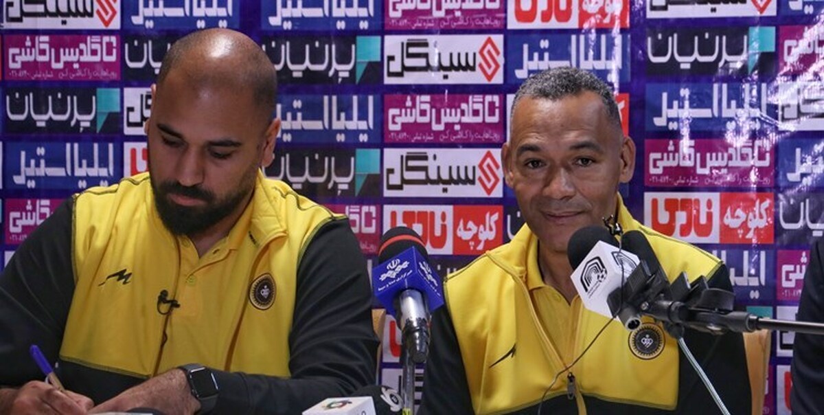 مورایس: بازیکنان ربات نیستند و باید به آنها وقت بدهیم