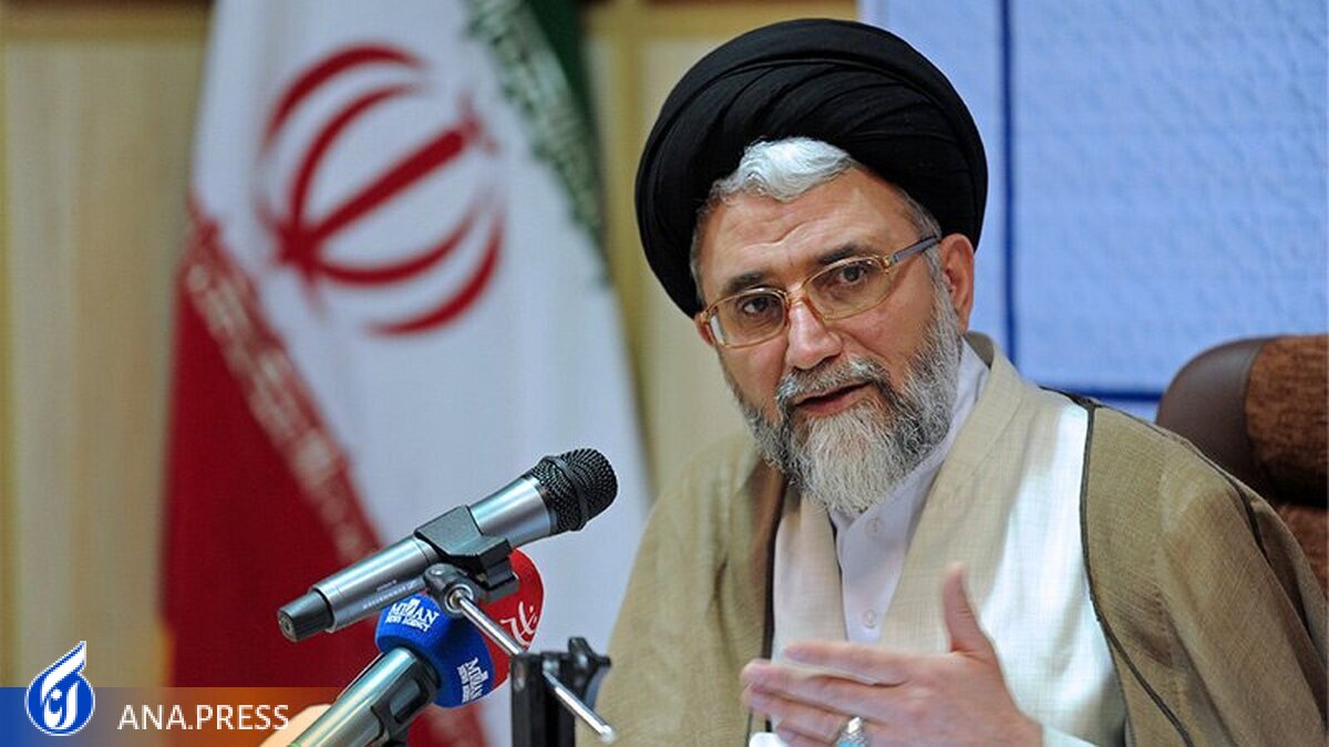 وزیر اطلاعات: خبر فساد مالی و دستگیری برادر خانم یکی از وزرا دروغ است