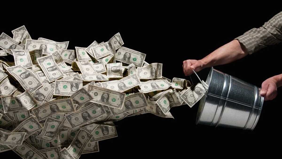 دلار بی اعتبار شد!