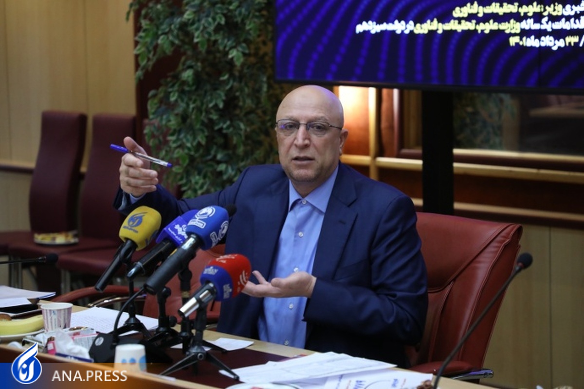 المپیادی‌ها به خاطر شغل در رشته دیگری ادامه تحصیل می‌دهند  پاسخ‌های وزیر برای برچیده شدن بساط بی عدالتی آموزشی