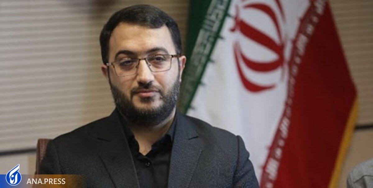 «کتاب» بالِ مرغک کانون است و از آن جدا نمیشود