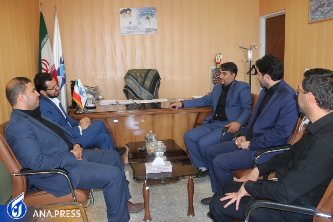 دانشگاه آزاد اسلامی همدان در ایجاد اشتغال و پرورش نیروهای متخصص ویژه عمل کند