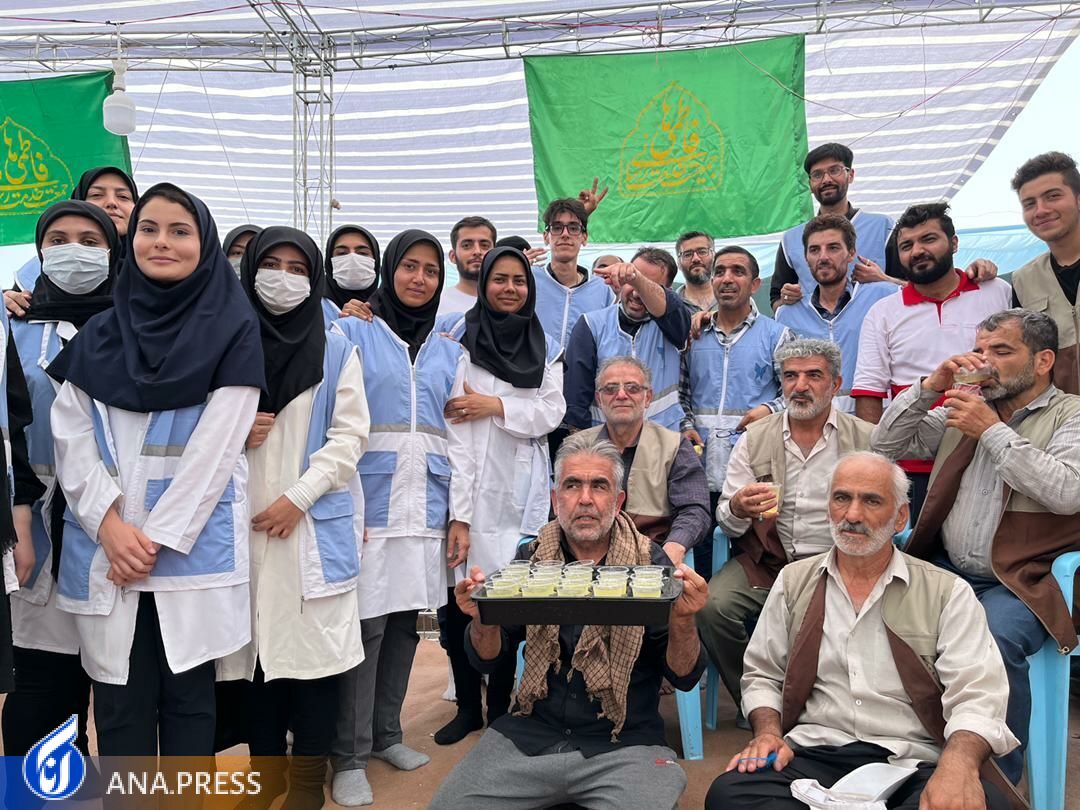 اهدای اقلام دارویی توسط هموطن ایرانی ساکن آمریکا به موکب منتظران مهدی(عج) اهدای اقلام دارویی توسط هموطن ایرانی ساکن آمریکا به موکب منتظران مهدی(عج)