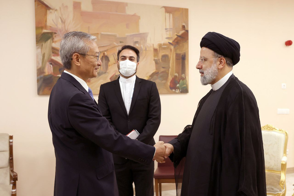 دبیرکل سازمان همکاری شانگهای با حجتالاسلام رئیسی دیدار کرد