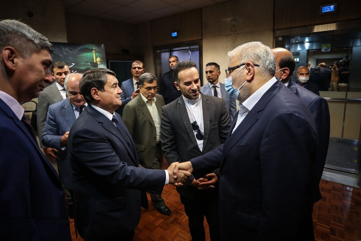 قرارداد سواپ گاز روسیه و ایران بهزودی امضا میشود