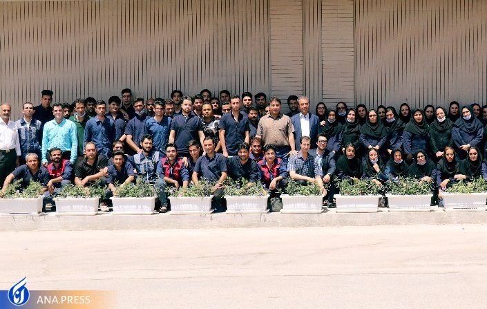 کارآفرین دانش بنیان دانشگاه آزاداسلامی یزد