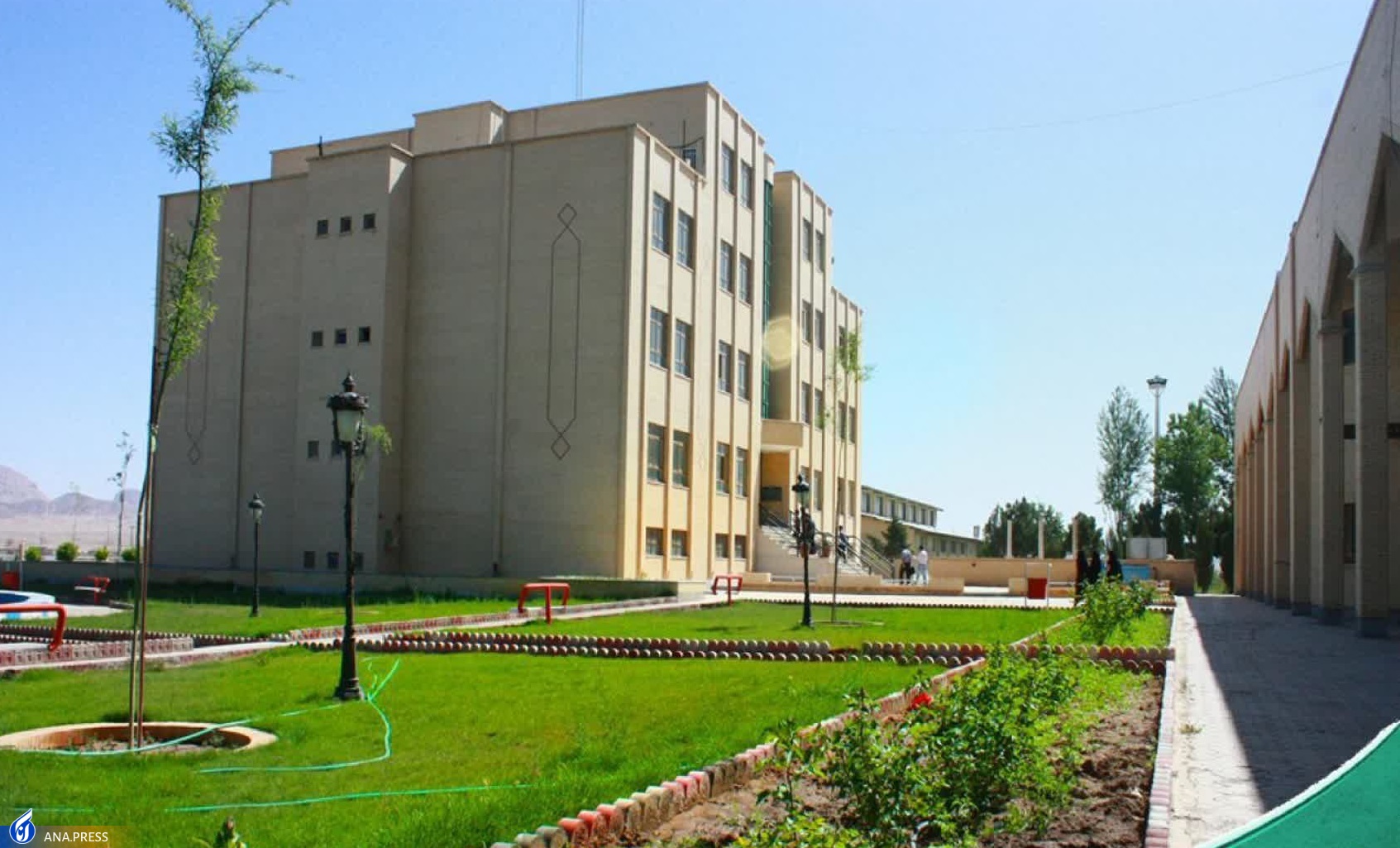 از ثبت ۴۰ اختراع تا فارغالتحصیلی ۷ هزار دانشجو از ثبت ۴۰ اختراع تا فارغالتحصیلی ۷ هزار دانشجو