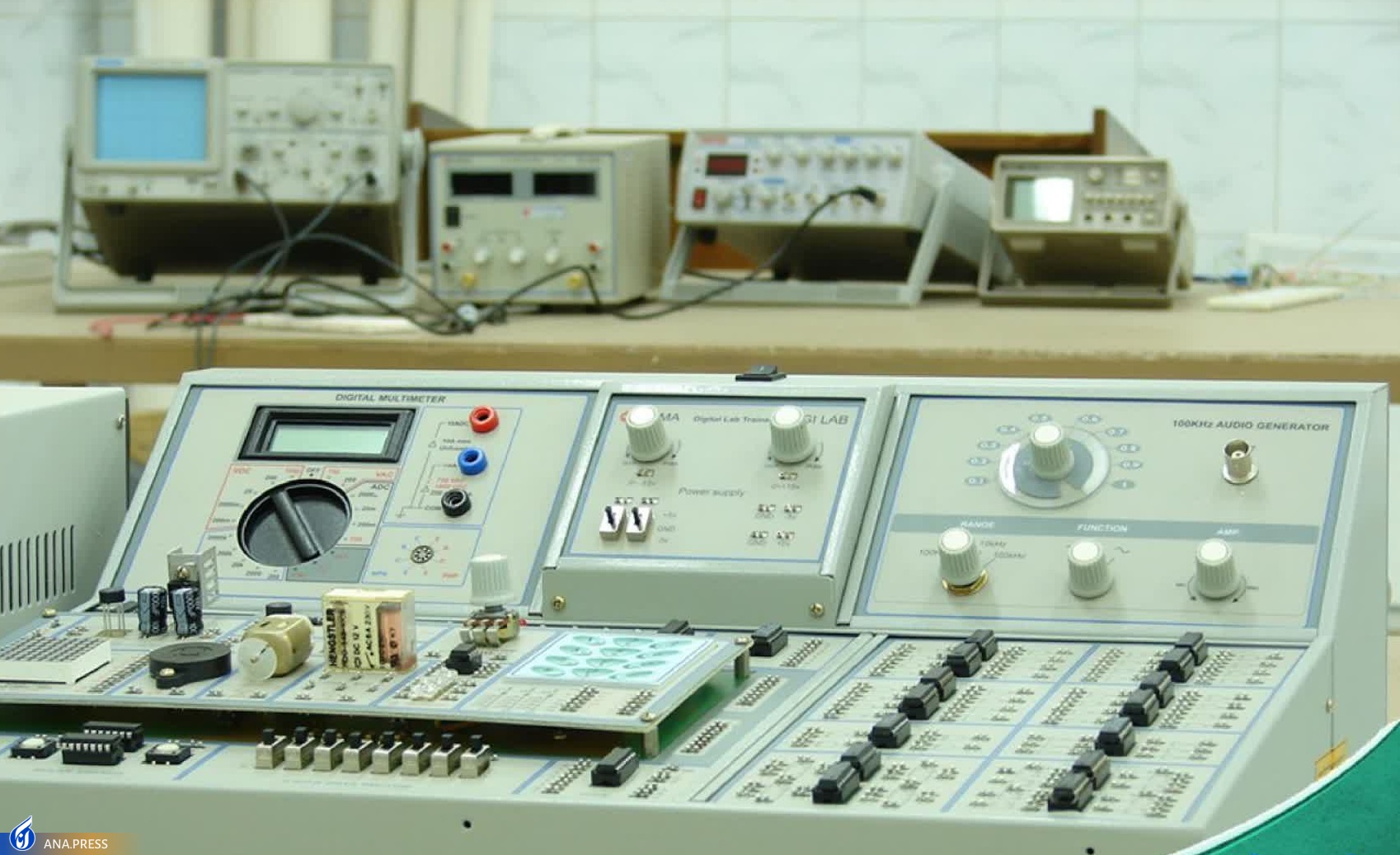 از ثبت ۴۰ اختراع تا فارغالتحصیلی ۷ هزار دانشجو از ثبت ۴۰ اختراع تا فارغالتحصیلی ۷ هزار دانشجو