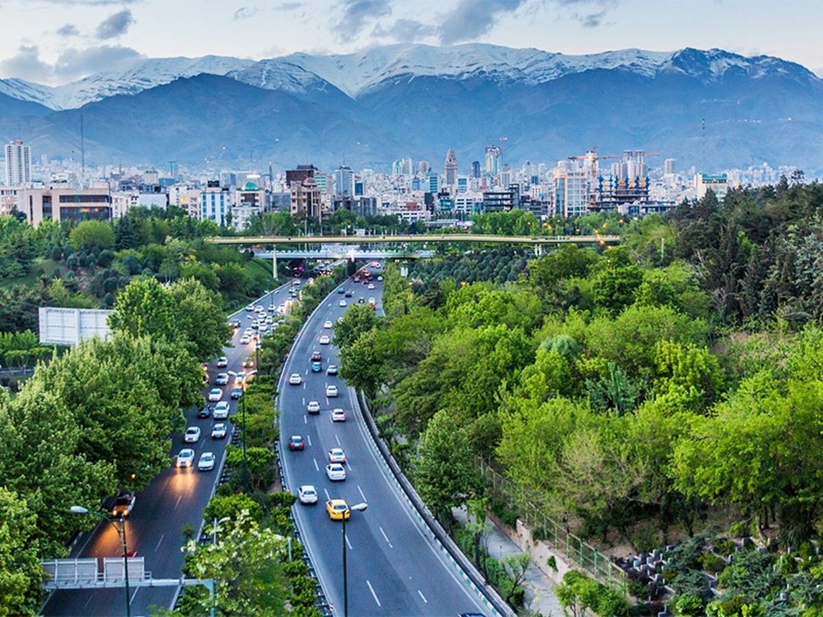 ناخوش بودن وضعیت گردشگری در پایتخت وقتی حتی یک تابلو هم برای معرفی اماکن گردشی وجود ندارد