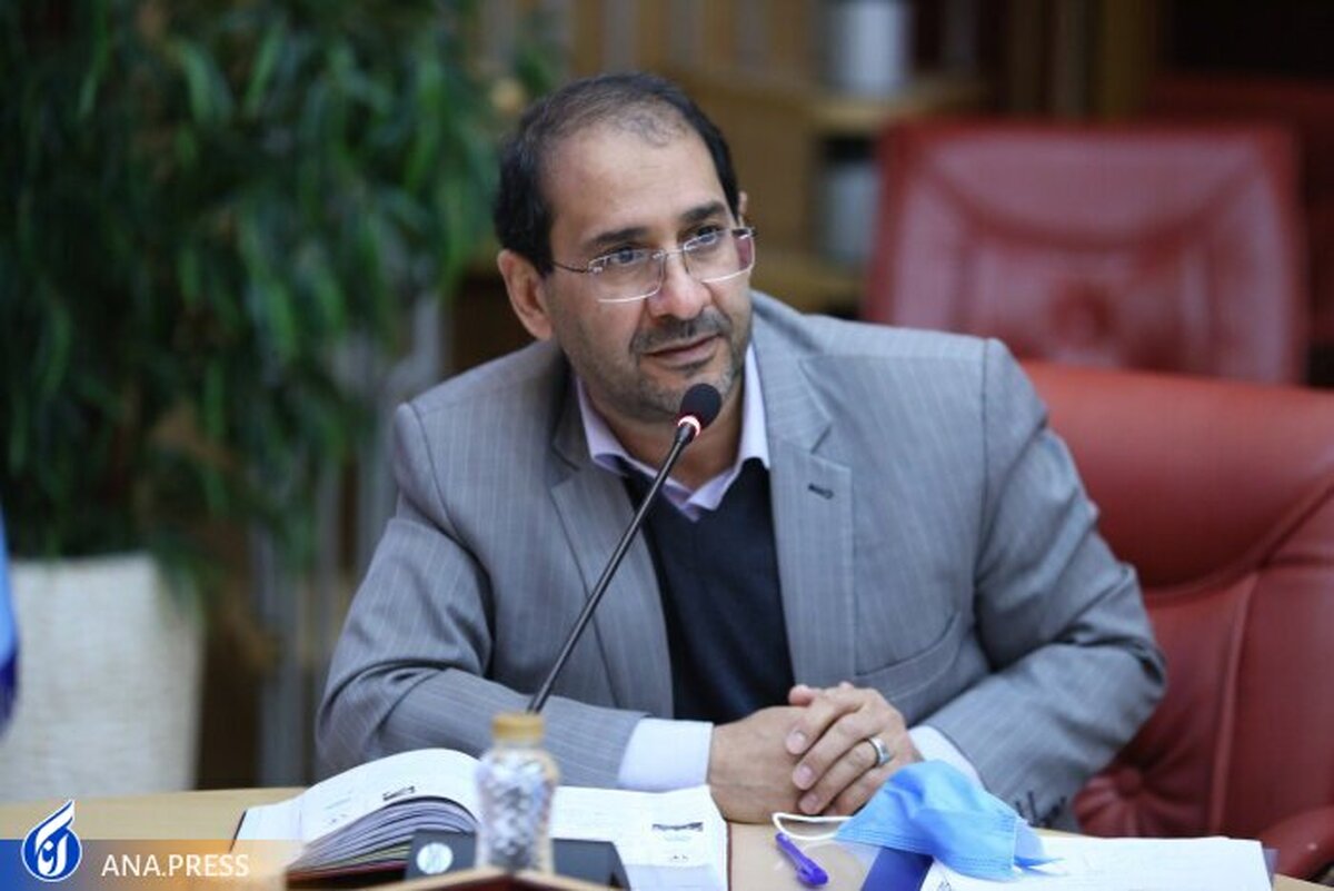 غیبت غیرموجه منجر به حذف درس و محرومیت از امتحان میشود