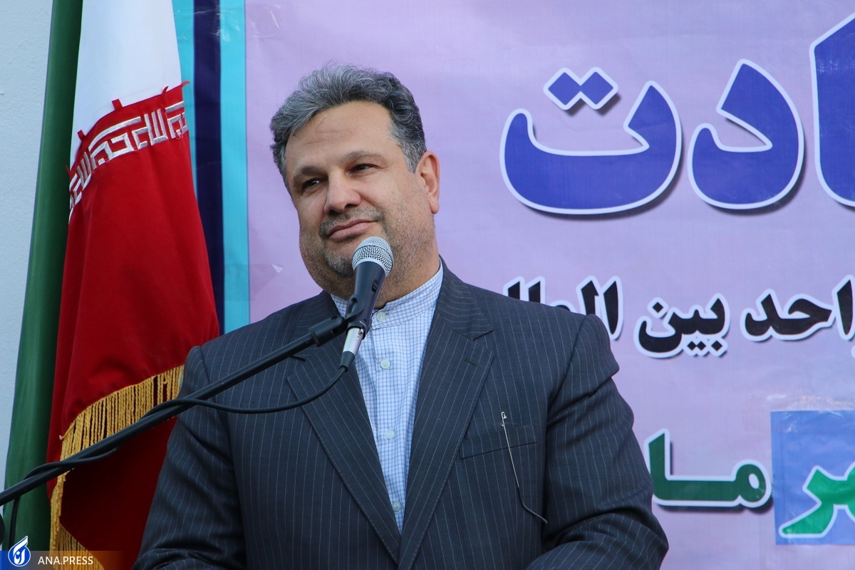 بیش از ۱۰۰ ساعت جلسه فکری برای رسیدن به الگوی دبیرستان علوم و معارف اسلامی بیش از ۱۰۰ ساعت جلسه فکری برای رسیدن به الگوی دبیرستان علوم و معارف اسلامی