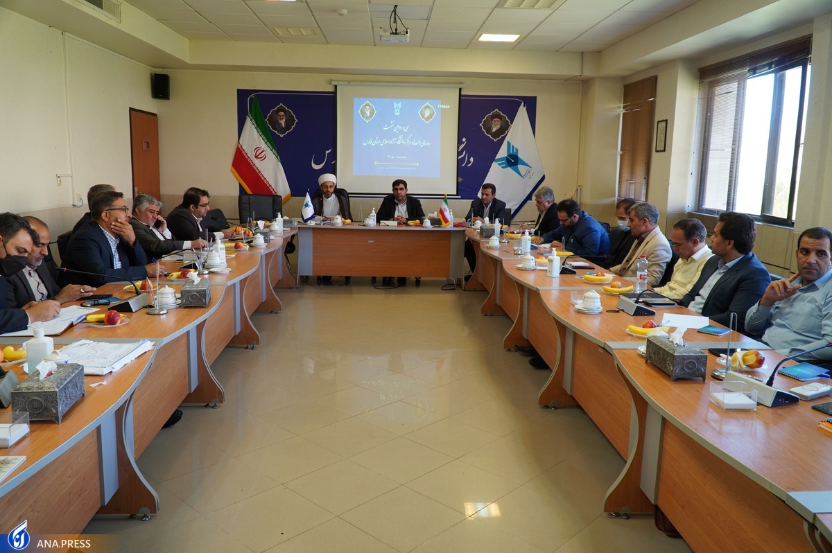 لزوم جذب استادان توانمند برای ارائه مشاوره فرهنگی به دانشجویان