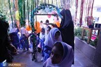 هیچکسی جای درس حضوری معلم را نمیگیرد