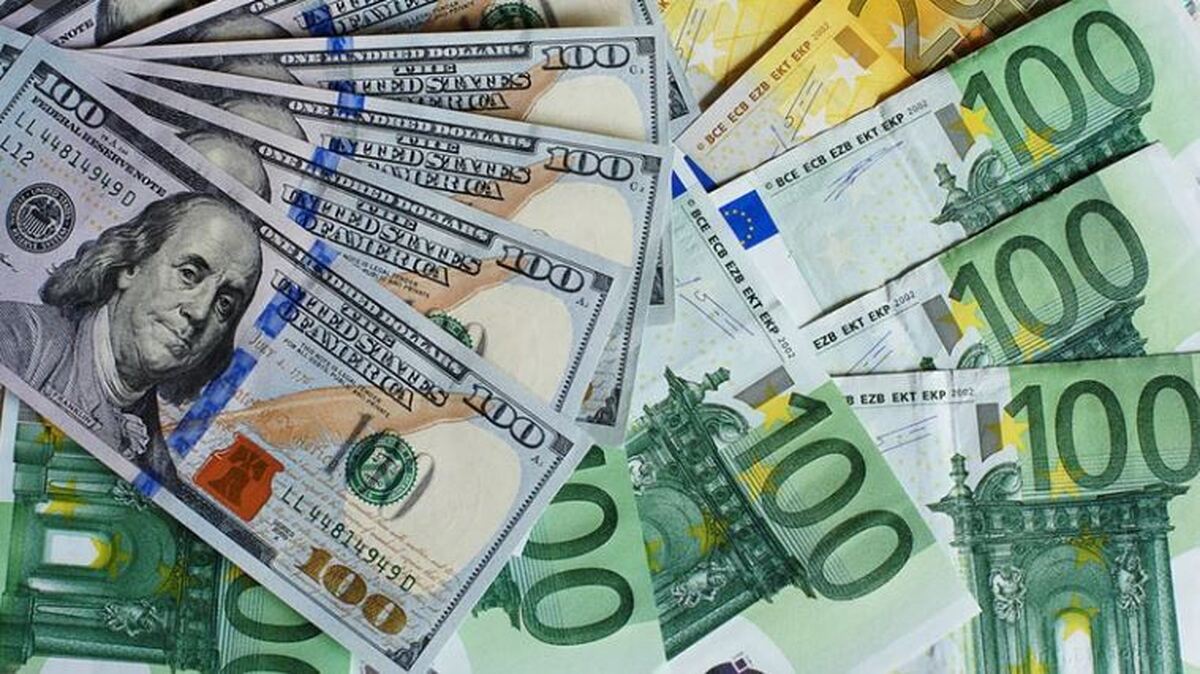 کاهش ۴۰۰ تومانی قیمت دلار در بانکها
