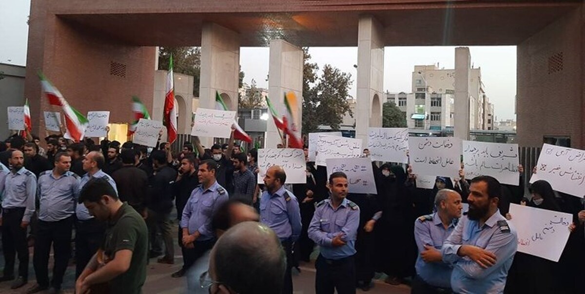 جمعی از دانشجویان دانشگاه صنعتی شریف اغتشاشات را محکوم کردند تشکر از نیروی انتظامی برای برقراری امنیت