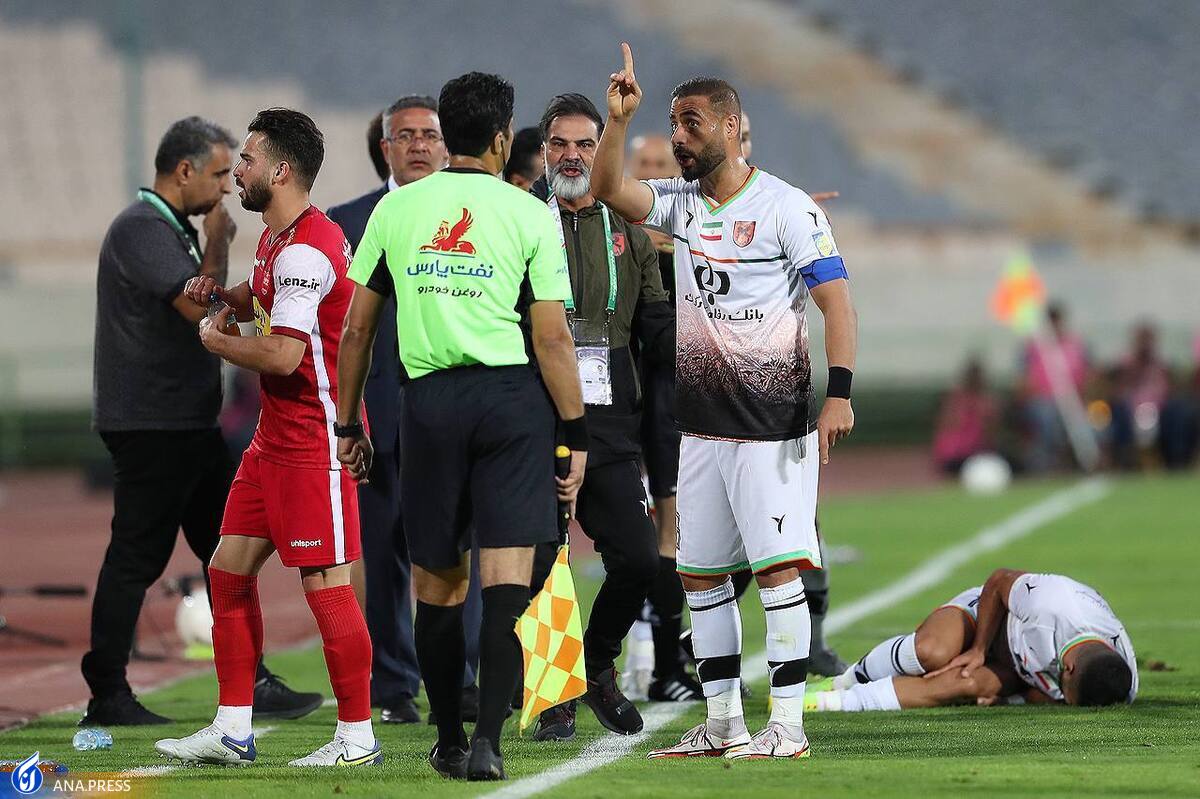 انتقاد شدید معاون مس رفسنجان به داوری بازی با پرسپولیس+ فیلم