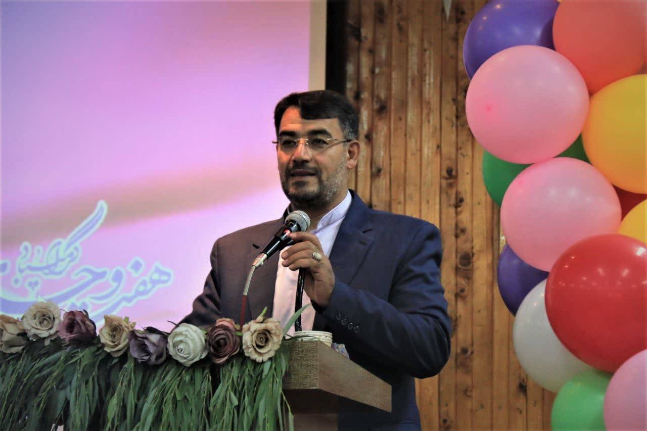 جریان نفاق از نقطه آغاز اسلام تا عصر حاضر وجود دارد جریان نفاق از نقطه آغاز اسلام تا عصر حاضر وجود دارد