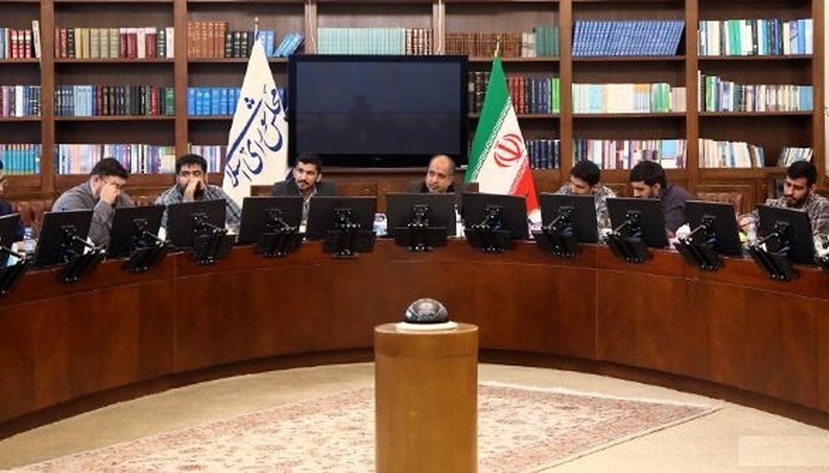 مراقبت از وحدت و جلوگیری از دوقطبیسازی جامعه از اقدامات پدافندی جریان دانشجویی است