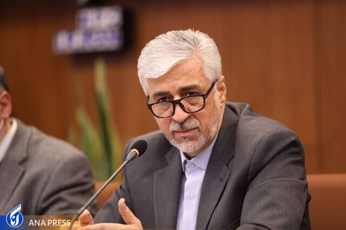 سجادی: بانوان ورزشکار باید به دنبال ارتقای رکوردها باشند/ آینده روشنی برای ورزش بانوان ترسیم میکنم
