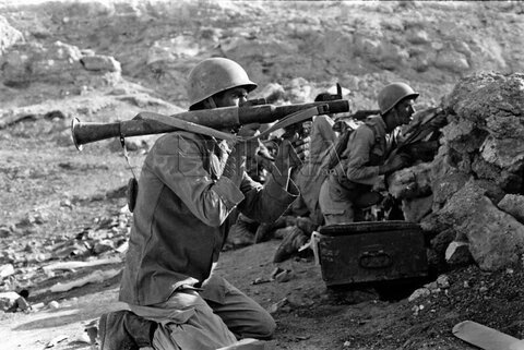 کدام عناصر «دفاع مقدس» در جامعه امروز کارساز است؟ کدام عناصر «دفاع مقدس» در جامعه امروز کارساز است؟