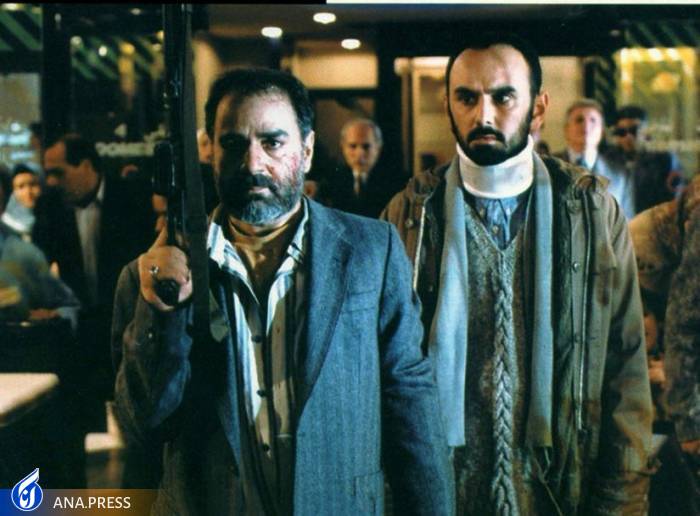 ۱۲ فیلم درخشان در گنجینه سینمای دفاع مقدس/ سینمایی که یادآور حماسه و عشق است ۱۲ فیلم درخشان در گنجینه سینمای دفاع مقدس/ سینمایی که یادآور حماسه و عشق است