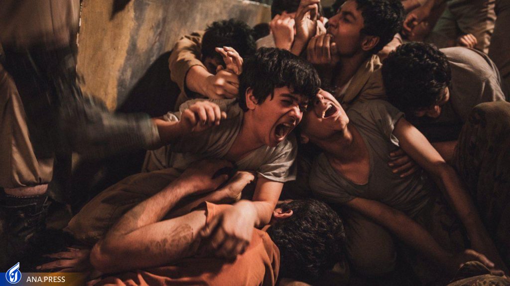 ۱۲ فیلم درخشان در گنجینه سینمای دفاع مقدس/ سینمایی که یادآور حماسه و عشق است ۱۲ فیلم درخشان در گنجینه سینمای دفاع مقدس/ سینمایی که یادآور حماسه و عشق است