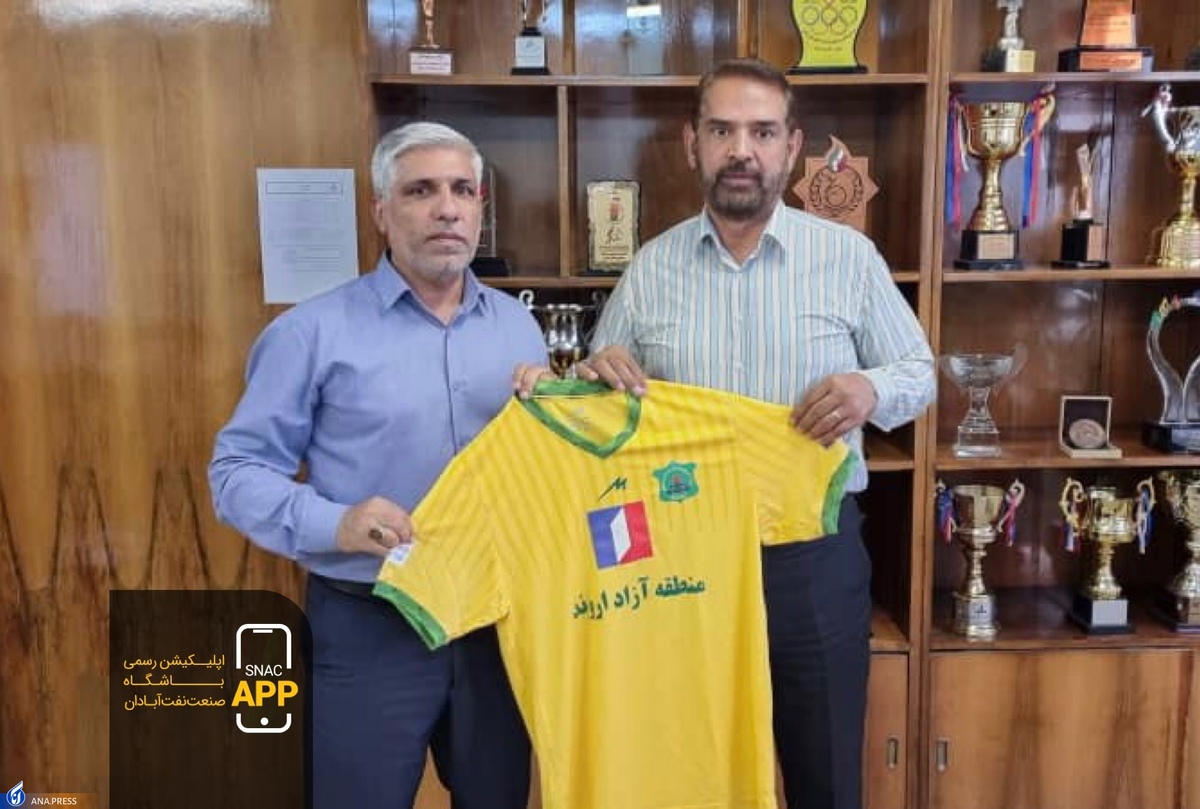 کریمی سرمربی نفت آبادان شد