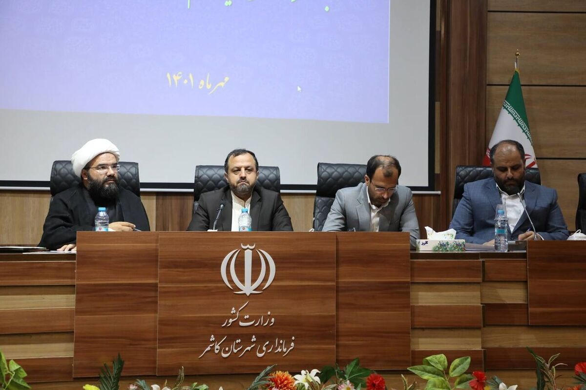وزیر اقتصاد: برخورد با تخلفات بانکها در موضوع تضامین بانکی ادامه دارد