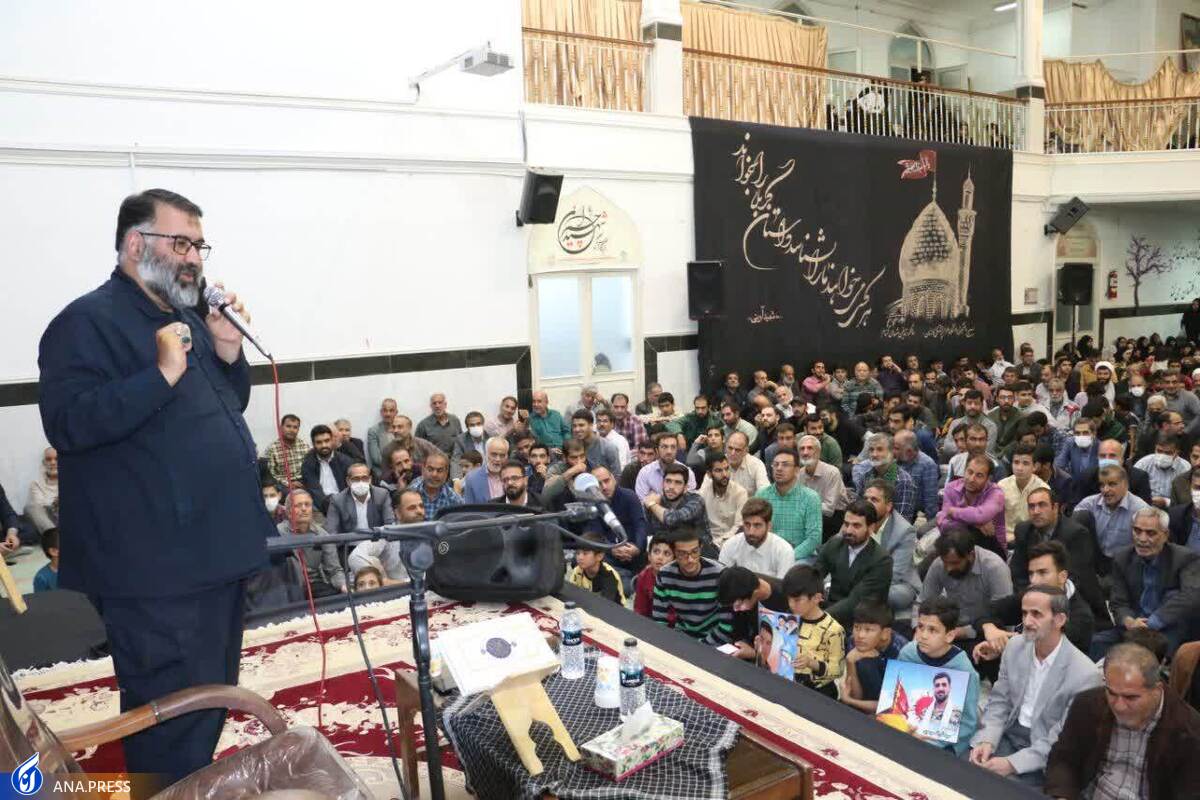 دشمن در دانشگاهها به دنبال سوءاستفاده از احساس جوانان است