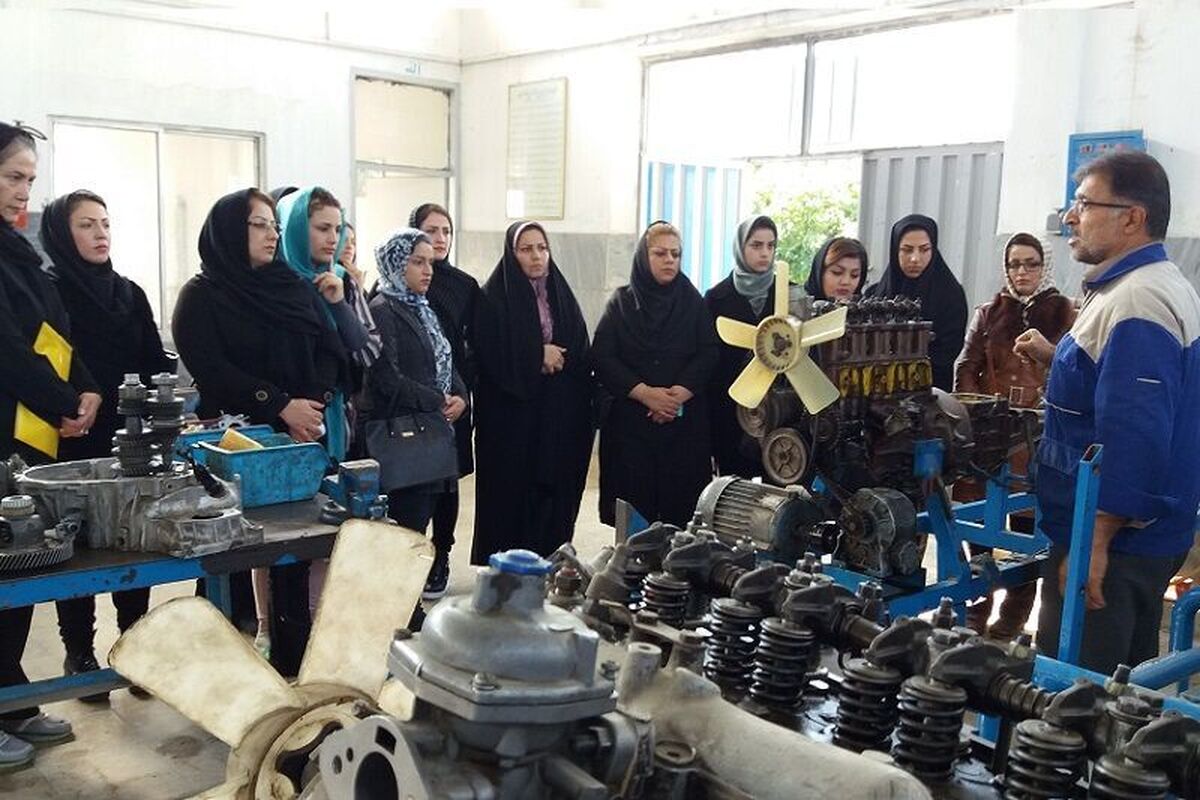 مهارتآموزی در مراکز دولتی فنی و حرفهای رایگان است