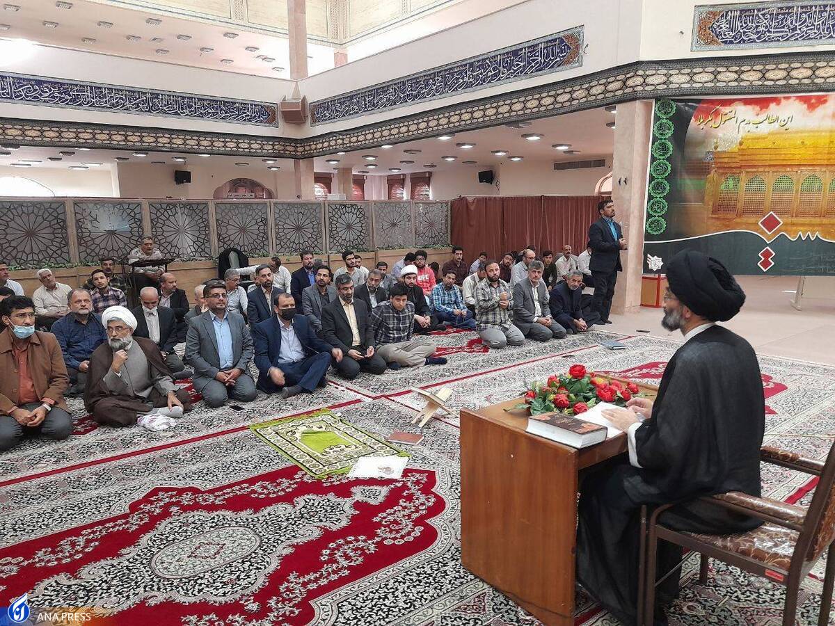 دانشگاه باید محل نشر اندیشههای ناب اسلامی باشد