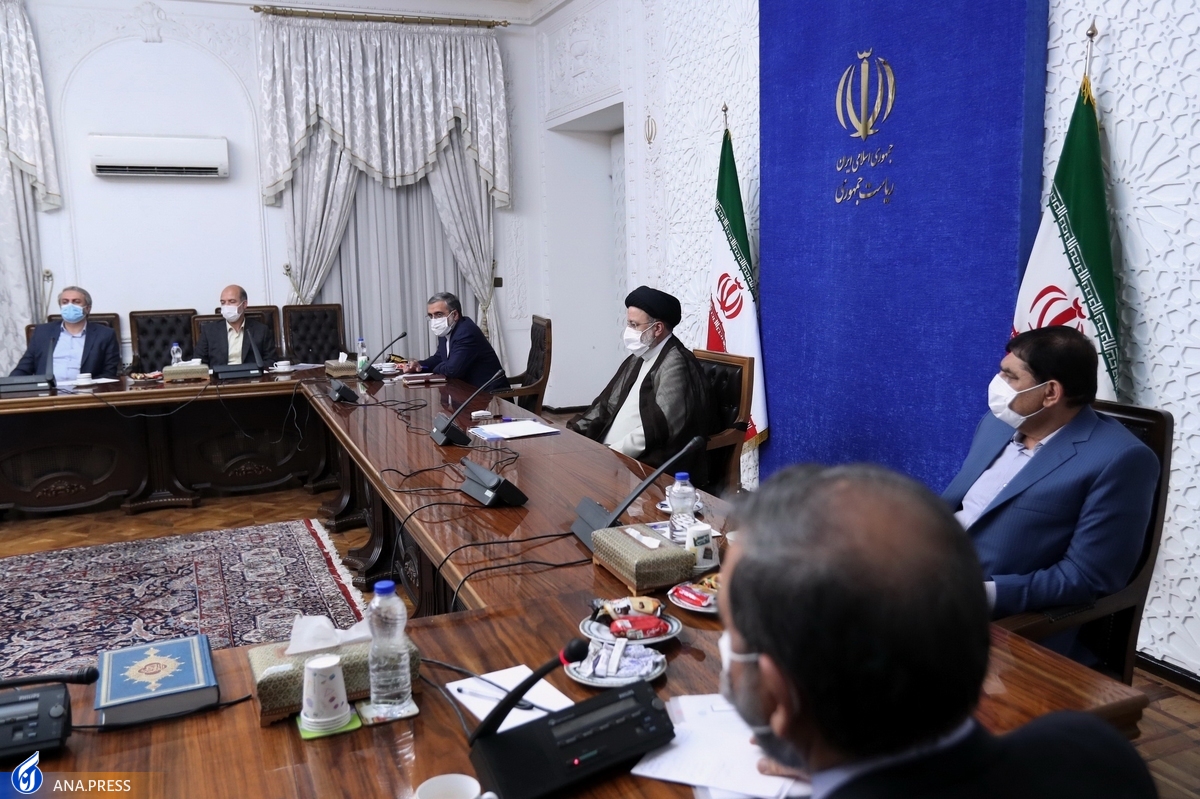 تقویت صندوق توسعه دامپروری برای حمایت از دامداران خرد روستایی و عشایری