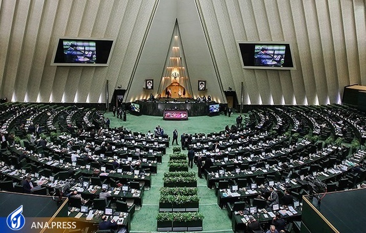 نمایندگان بر قصاص قاتلانی که خون مردم را ریختهاند تاکید میکنند بین اغتشاش و اعتراض تفکیک وجود دارد