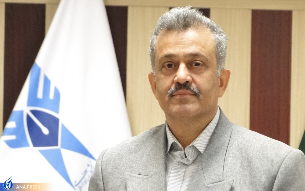 حمایت علمی آموزشی از تولیدکنندگان محصولات دام و طیور