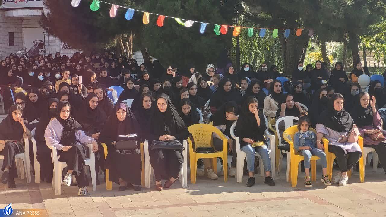 صدای همه دانشجویان را با هر سلیقه و گرایشی میشنویم صدای همه دانشجویان را با هر سلیقه و گرایشی میشنویم