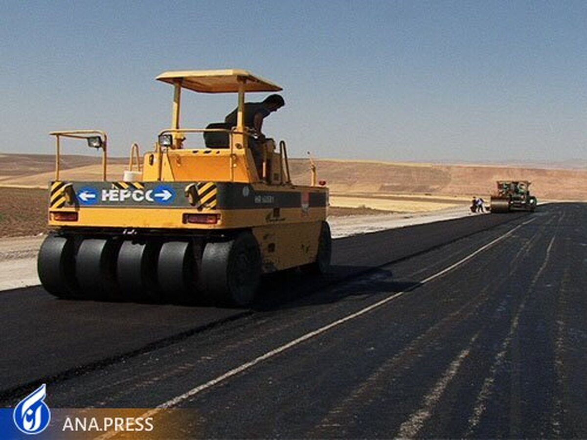 دستاوردهای فناورانه و ایرانساخت در حوزه تجهیزات و فرآوردههای راهسازی معرفی میشود