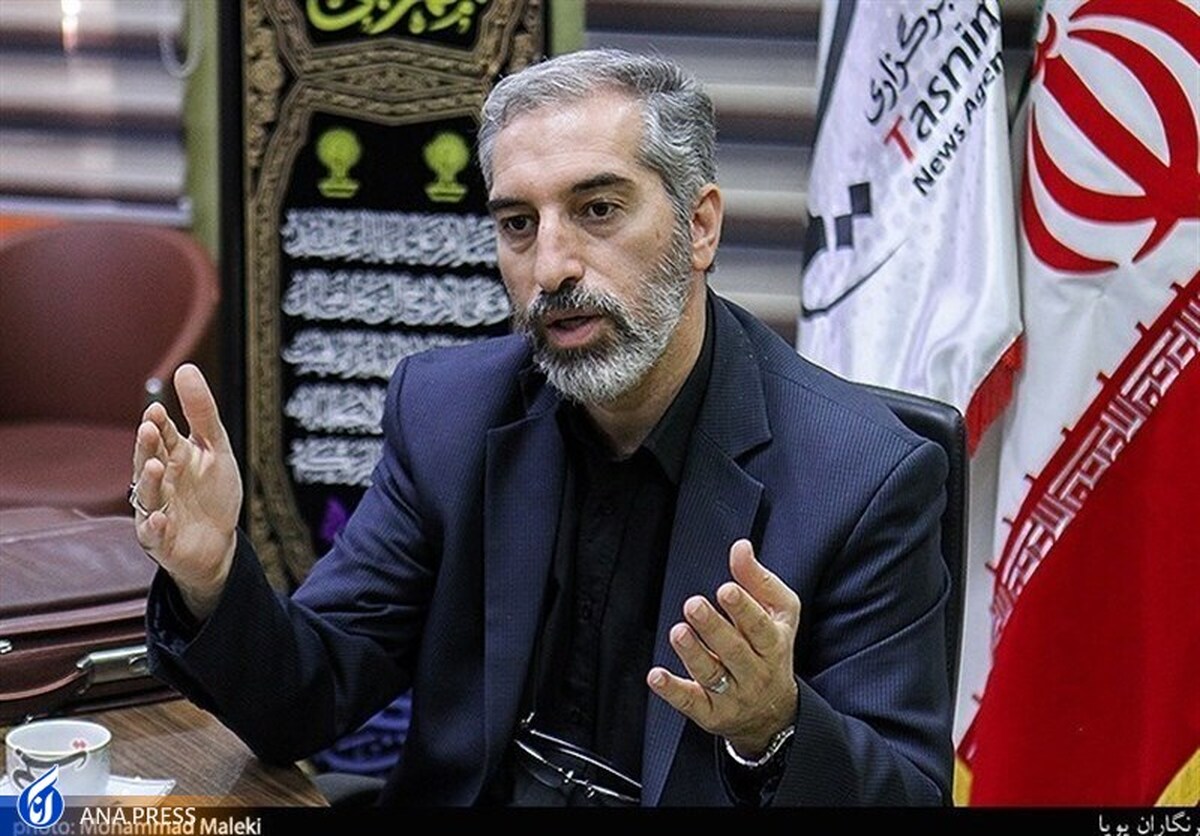 توجه به آیینهای ملی و بومی، به پایداری استقلال فرهنگی کمک میکند