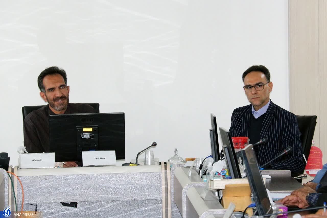 توسعه روابط پژوهشی دانشگاه آزاد و شورای شهر خمین/از تعریف پایان&zwnj;نامه&zwnj;ها درباره حل معضلات شهری تا جشنواره&zwnj;های با طعم زعفران