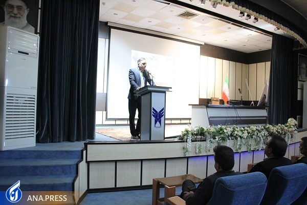 شهید سلیمانی؛ الگوی بارز مدیریتی در جامعه اسلامی/ تبیین دستاوردهای انقلاب با جهاد تبیین شهید سلیمانی؛ الگوی بارز مدیریتی در جامعه اسلامی/ تبیین دستاوردهای انقلاب با جهاد تبیین