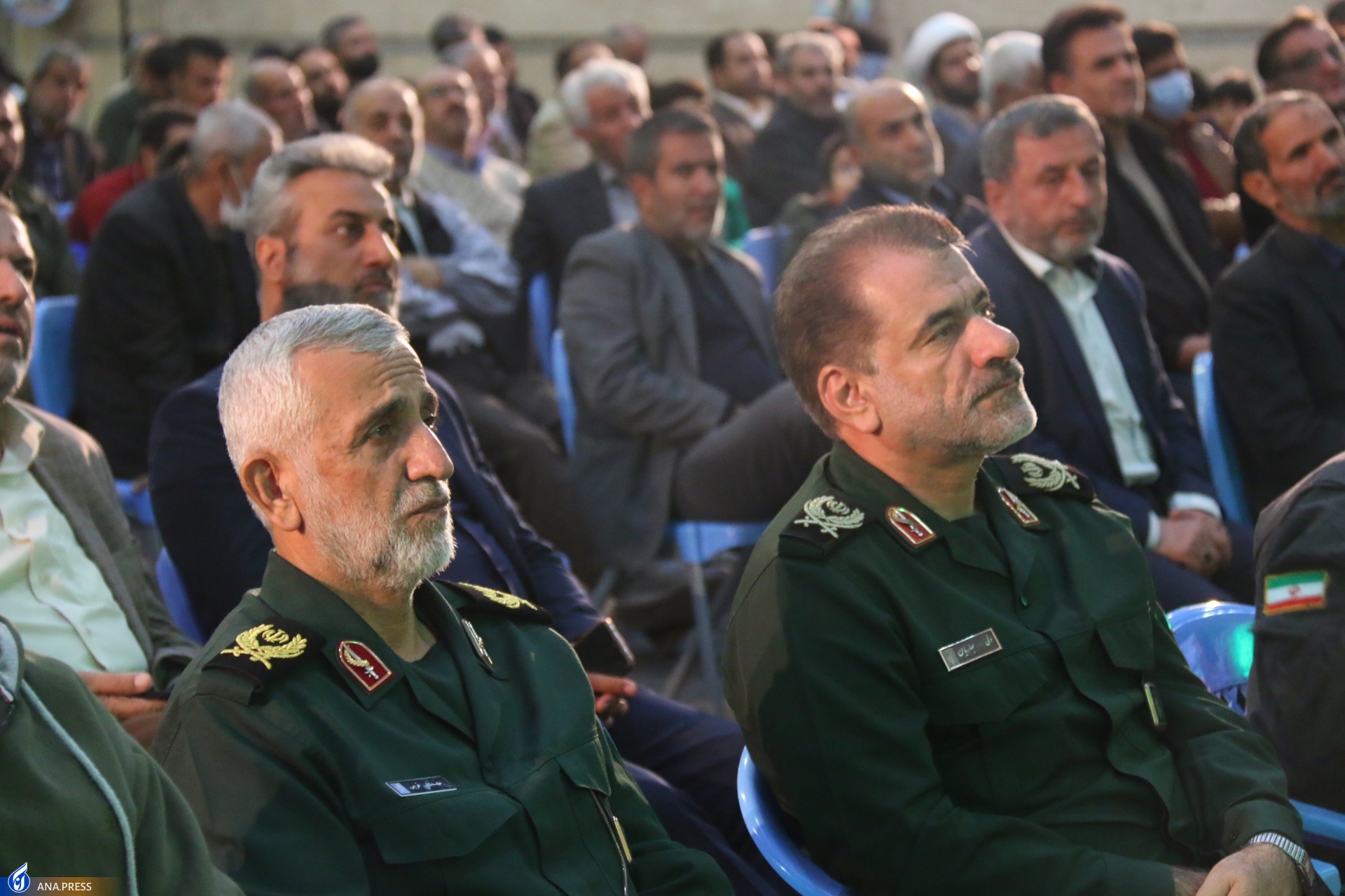 38 هزار دروغ شبکههای ماهوارهای علیه جمهوری اسلامی در 45 روز/ تیر دشمن با هوشیاری دانشجویان به سنگ خورد 38 هزار دروغ شبکههای ماهوارهای علیه جمهوری اسلامی در 45 روز/ تیر دشمن با هوشیاری دانشجویان به سنگ خورد